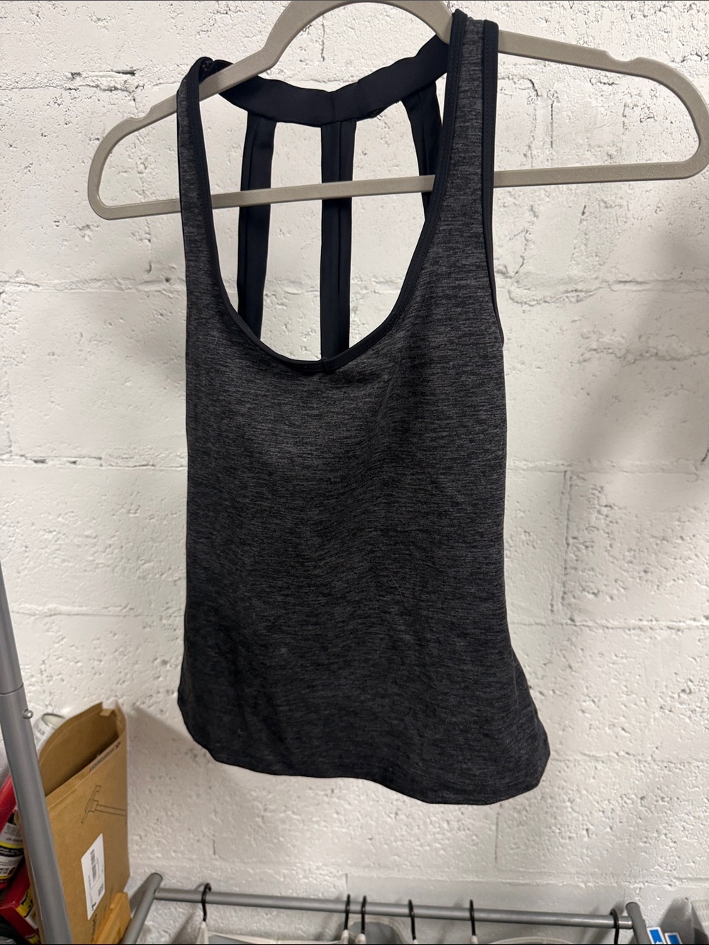 KORAL Women's Dark Heather Gray Strappy Back Athletic Tank Top - Size Small